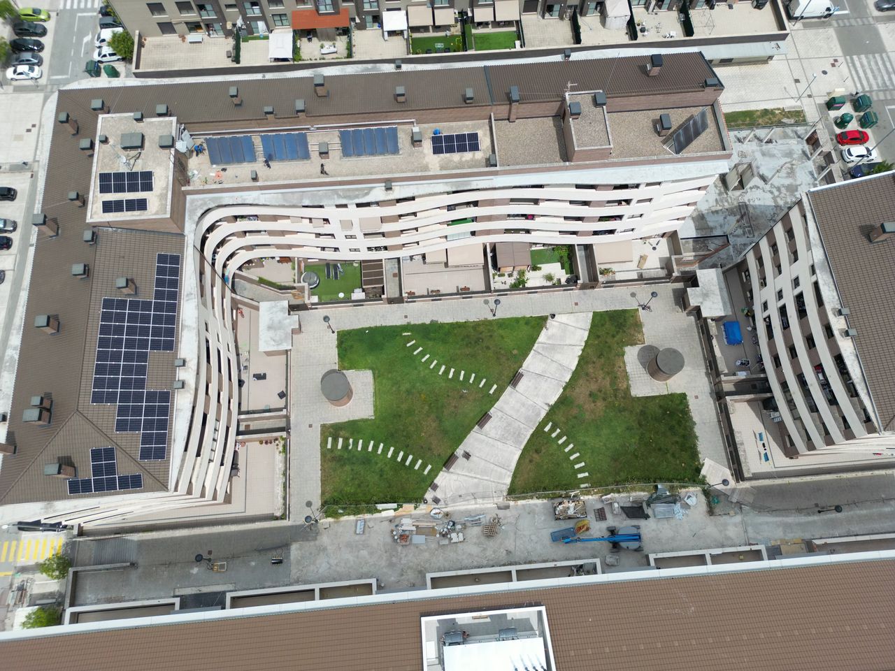 Zonnepanelen op een residentiële woning
